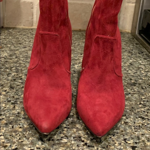 Michael Kor Maroon suede ankle booties - Picture 6 of 6